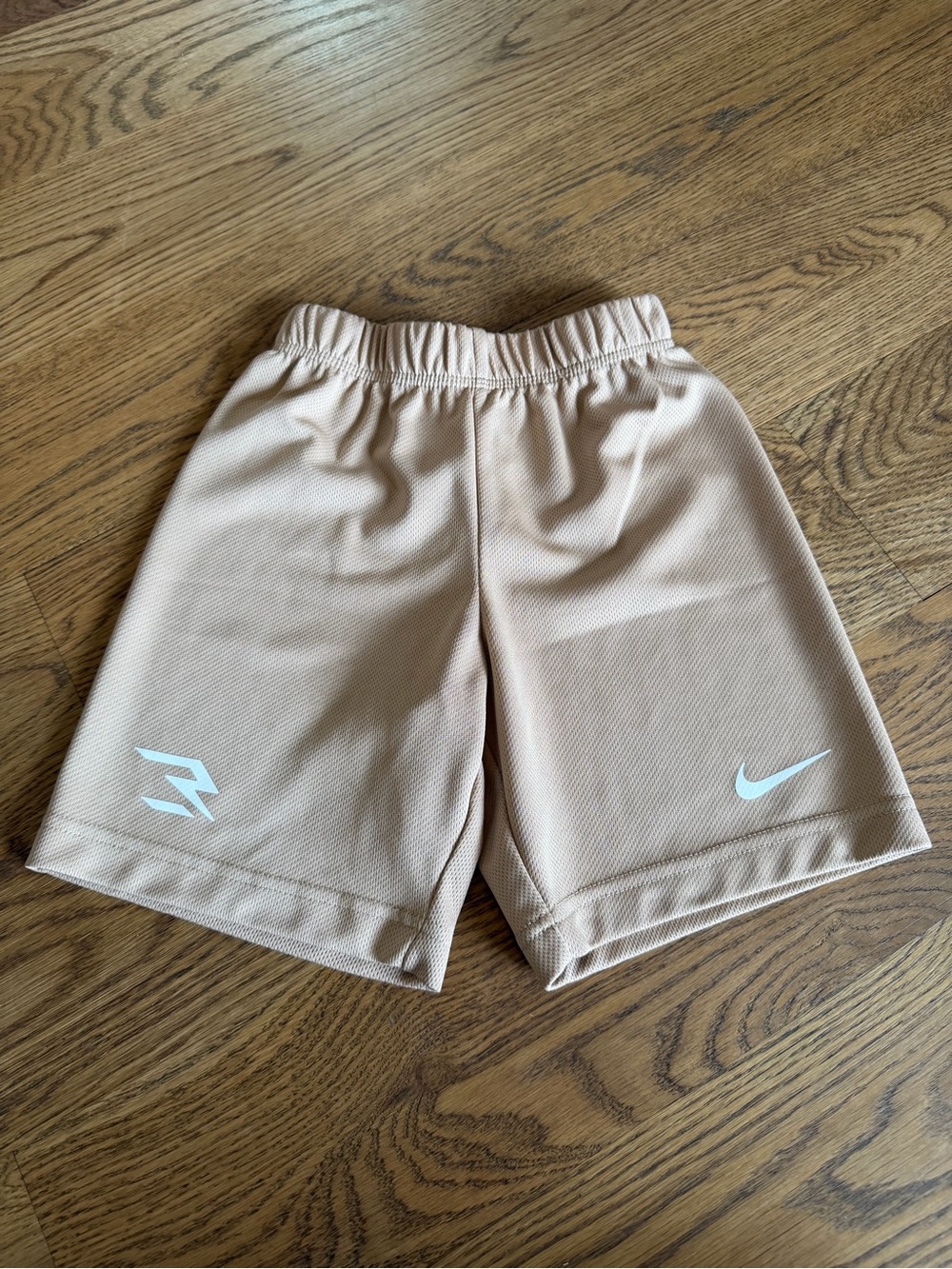 Nike Boys' Bright Blue Logo Tee with Shorts - Picture 5 of 7